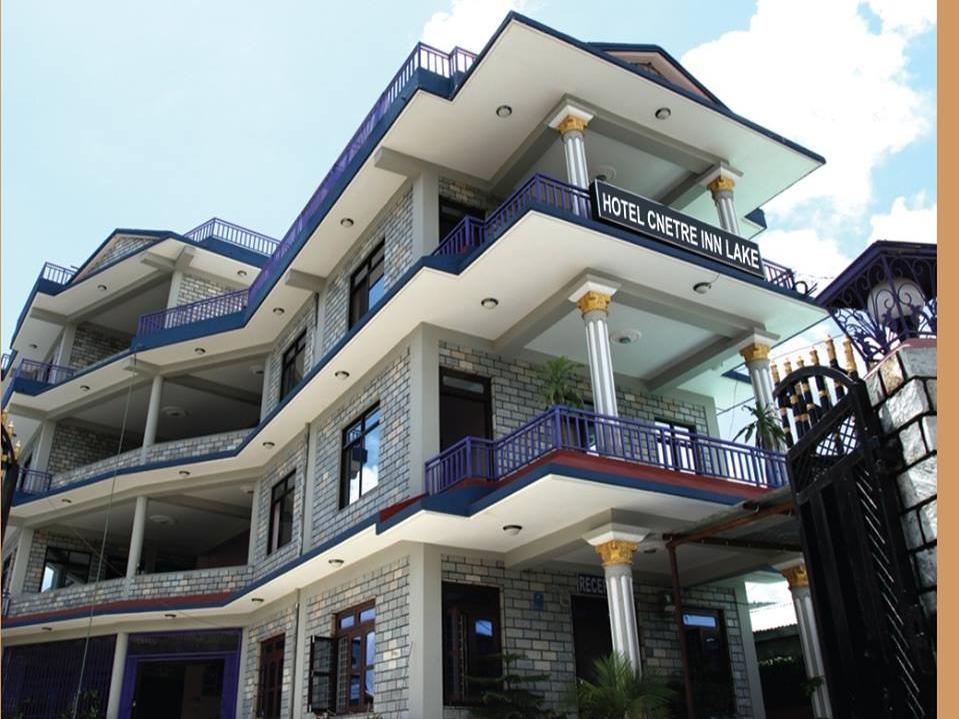 Hotel Center Lake Pokhara Esterno foto
